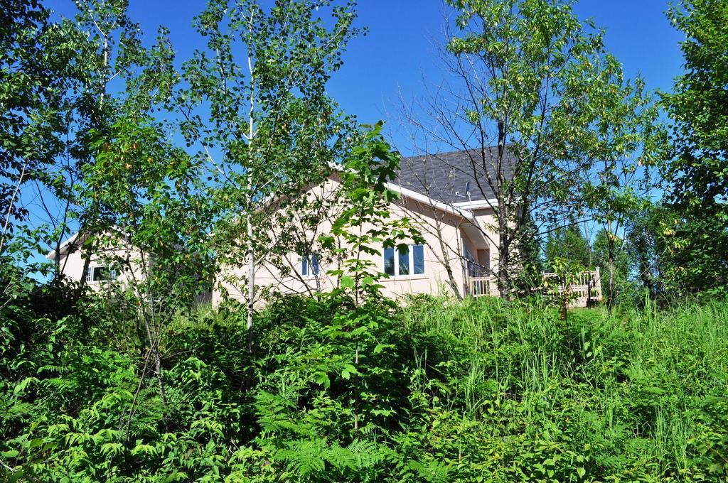 La Taniere De L'Ours Hotel แซงต์-โดนาต์-เดอ-มงกาล์ม ภายนอก รูปภาพ